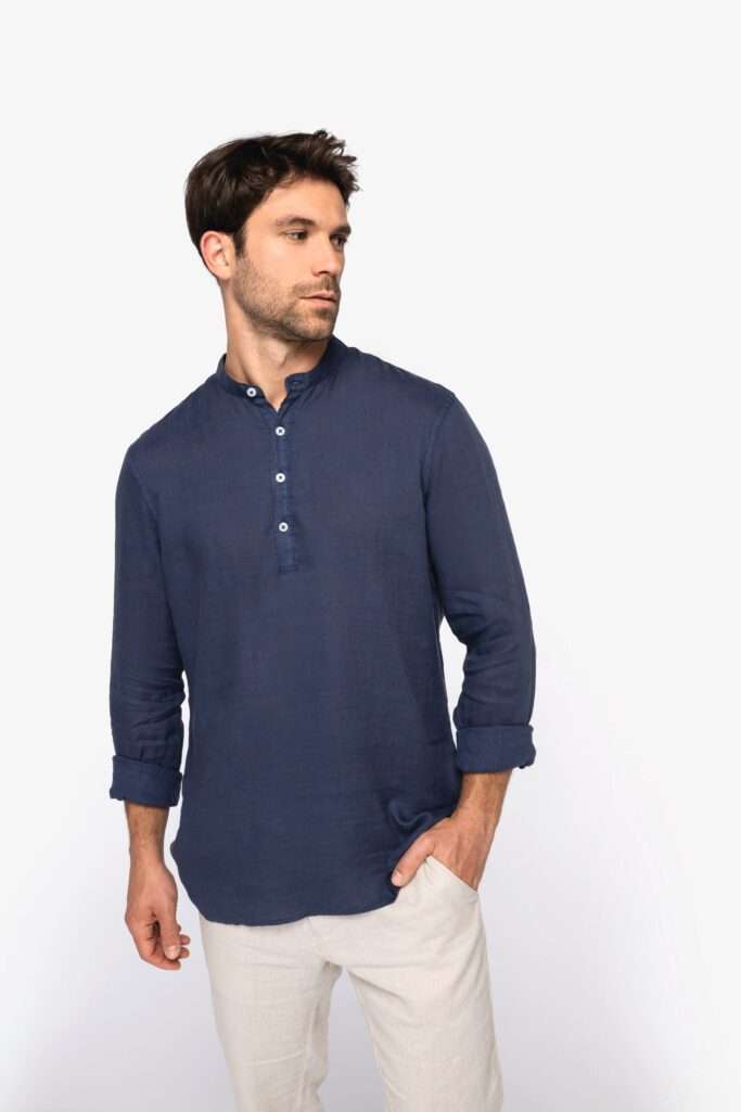 Camisa com gola a padre em linho